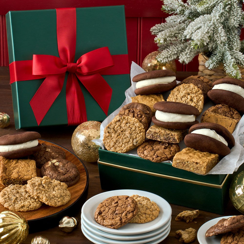 'Tis The Season Bakery Gift Box - Medium