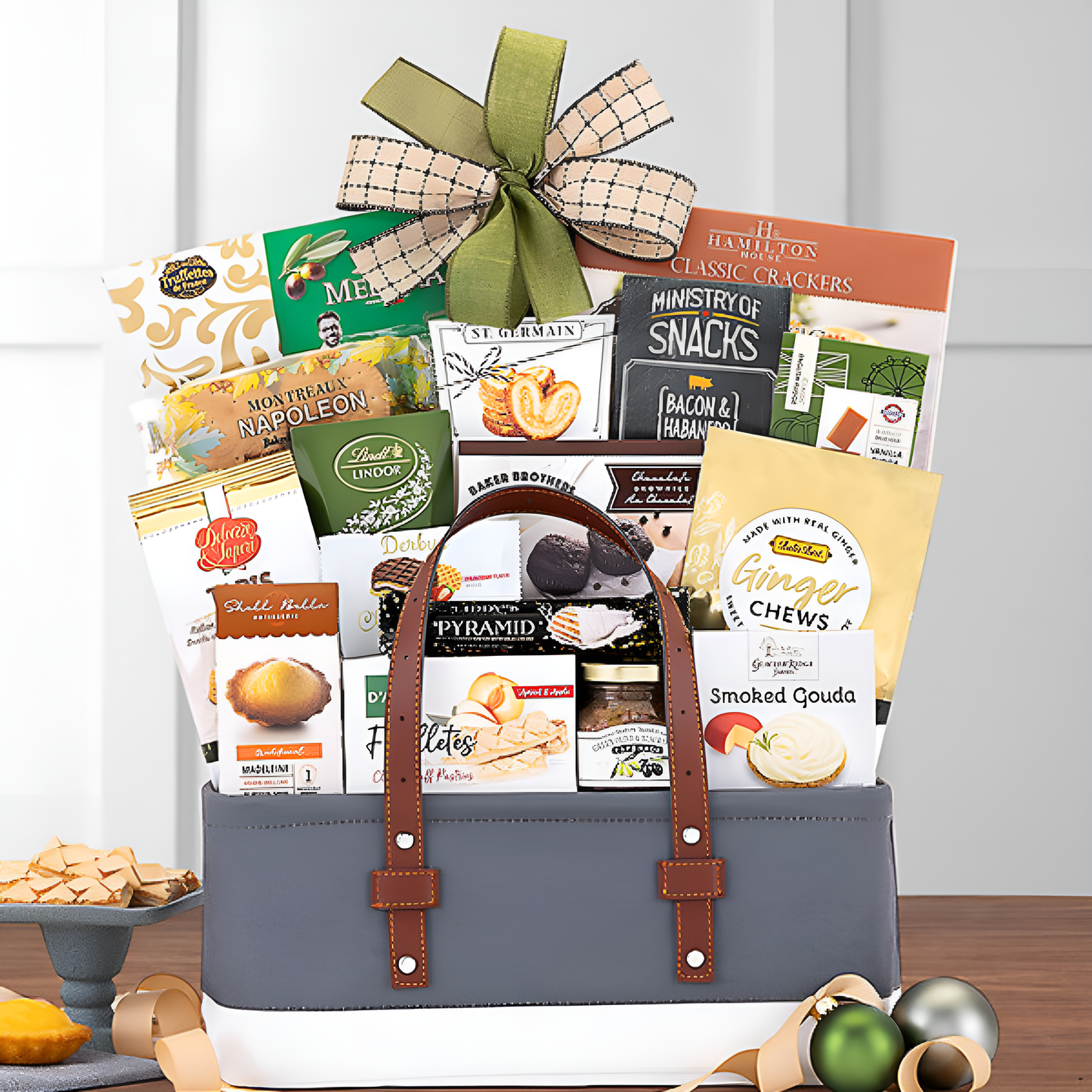 The Connoisseur: Gourmet Gift Basket