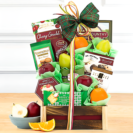 Fruit & More: Gourmet Gift Basket